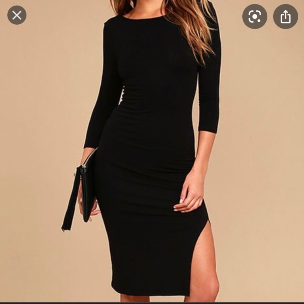 Lulu’s Black Dress with a Slit